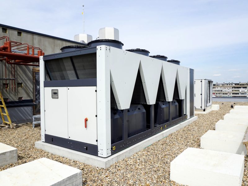 Air-cooled commercial chiller unit
