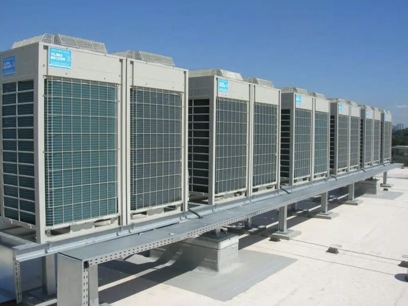 Commercial cooling tower array on a rooftop